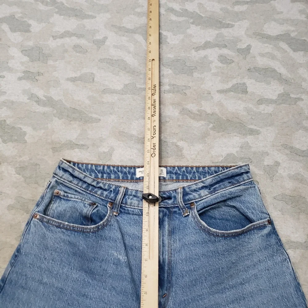 Abercrombie & Fitch Jeans Women 30/10R Blue Distressed Denim Whiskered Relaxed